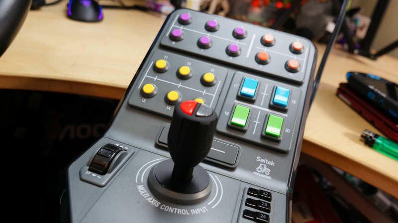 Illustration for article titled Farming Simulator Is Much More Fun With A Complicated Controller
